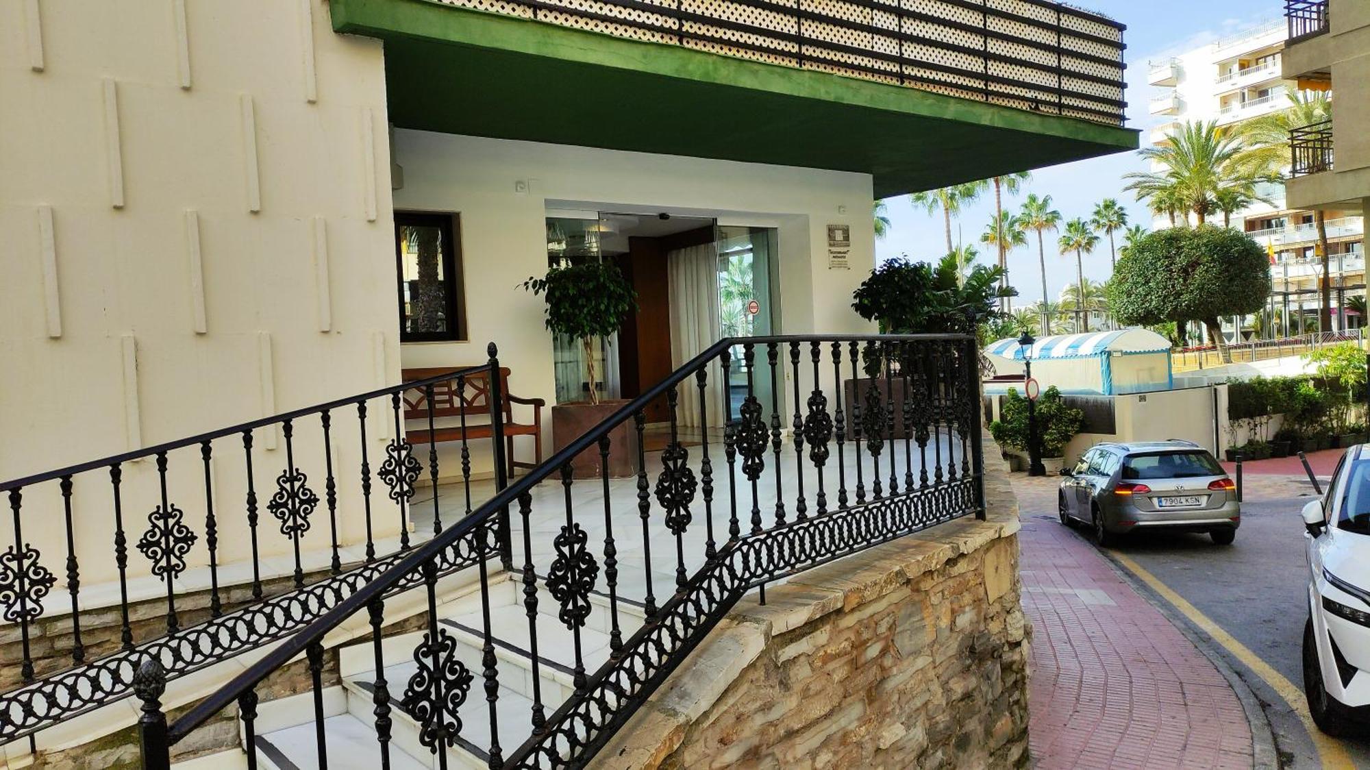 In First Line Apto. 10-9 Apartamento Marbella
